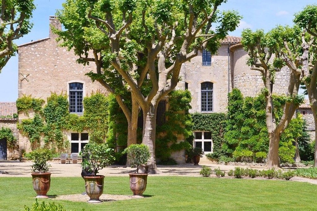 Immagini Palazzo del XIII secolo tra Nîmes e Alès