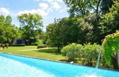 Castello in vendita Saint-Chaptes, Occitania, Piscina
