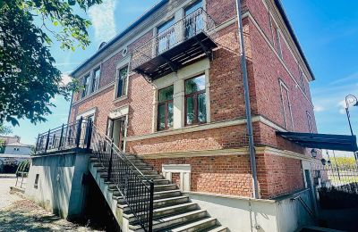 Historische Villa kaufen Radomsko, Kolejowa  2, Lodz, Seitenansicht