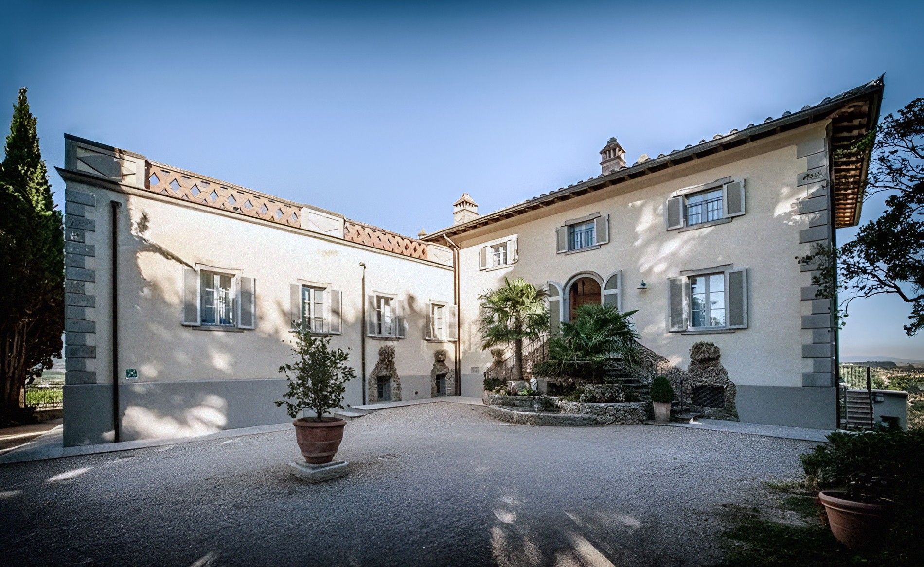 Fotos Anwesen in San Gimignano: Hotel in historischer Villa
