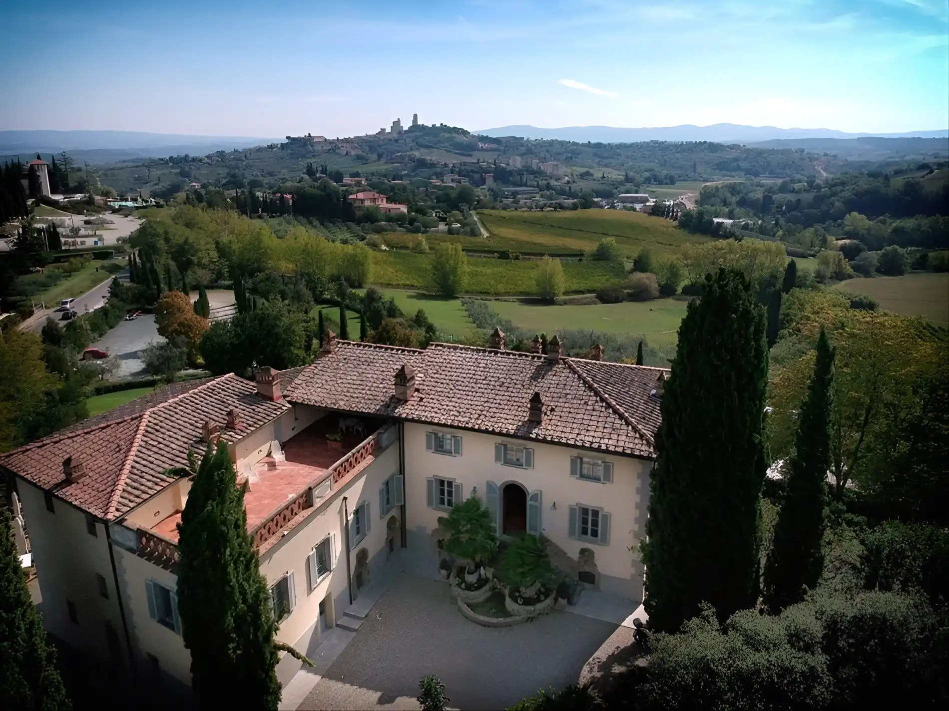 Fotos Anwesen in San Gimignano: Hotel in historischer Villa