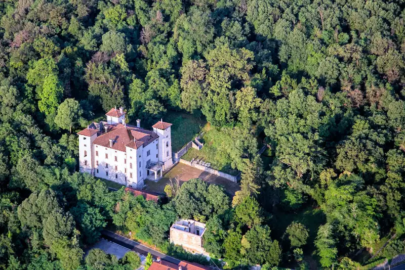 Castello in vendita Italia,  Italia, 1