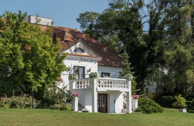 Historische Liegenschaften, Herrenhaus in der Nähe von Warschau – Hotel, Pension, medizinisches Zentrum oder Seniorenheim