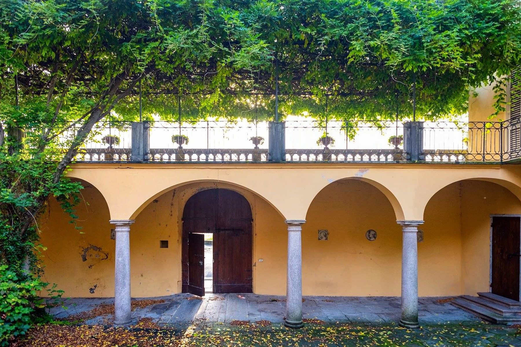 Fotos Villa De Fichard mit Boutique-Hotel am Lago Maggiore in Belgirate