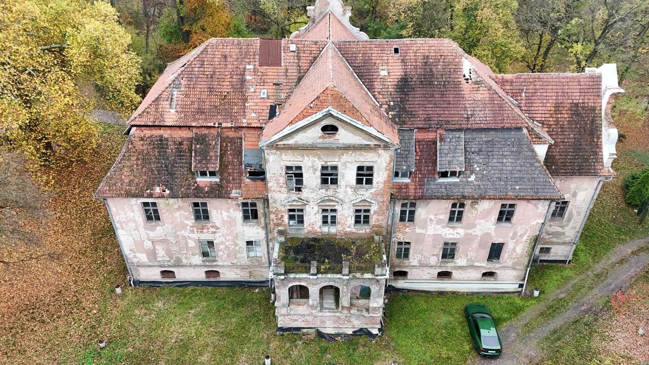 Fotos Historische Liegenschaft in der polnischen Region Niederschlesien-Opole