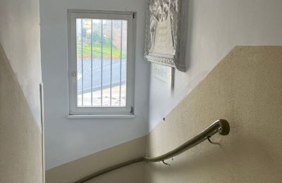 Historische Villa kaufen Neustadt an der Weinstraße, Rheinland-Pfalz, Treppe im Nebengebäude