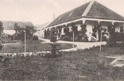 Villa padronale in vendita Trnavský kraj, okres Hlohovec, Koplotovce, Frídeský kaštieľ, Regione di Trnava, Historický pohľad- vedľajšia kúria