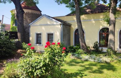 Villa padronale in vendita Trnavský kraj, okres Hlohovec, Koplotovce, Frídeský kaštieľ, Regione di Trnava, Hlavná kúria