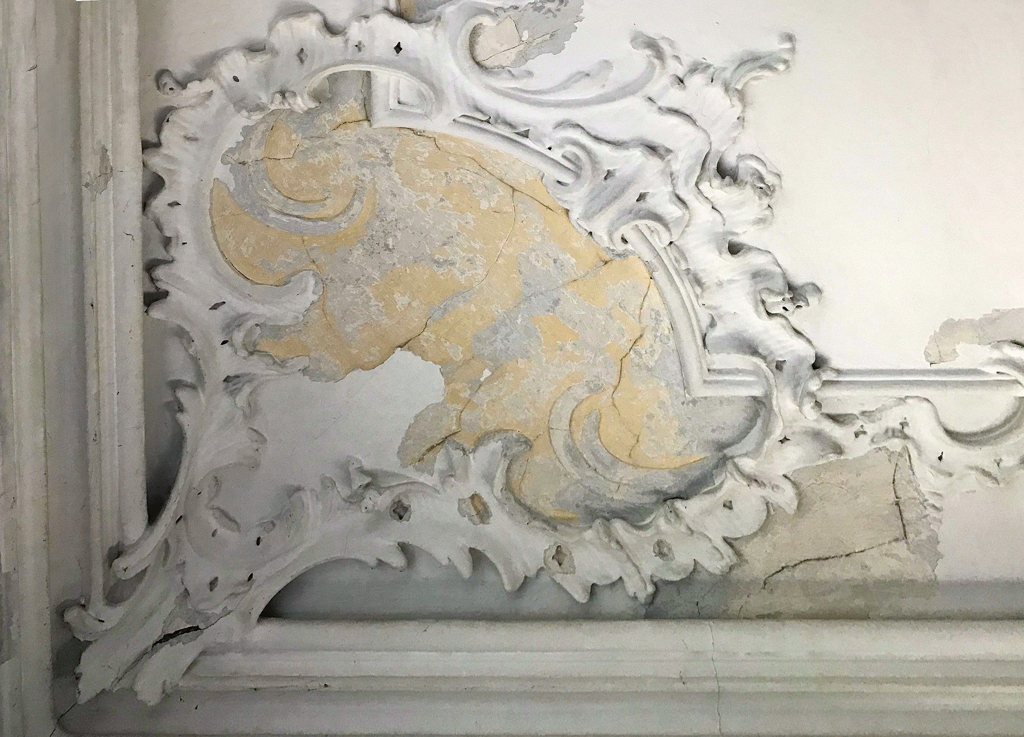 Fotos Renovierungsbedürftiges Barockschloss in Süddeutschland