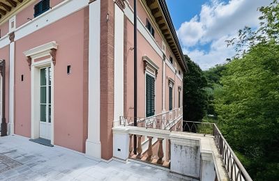 Historische Villa kaufen San Giuliano Terme, Toskana, Terrasse