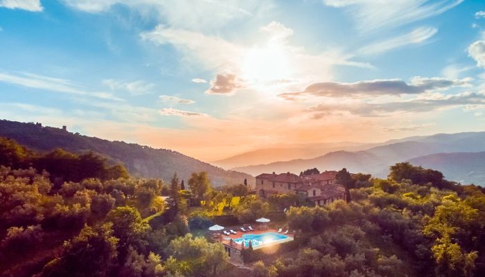 Casa di campagna in vendita Pistoia, Toscana,  Italia