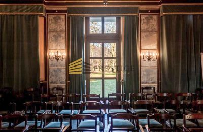Villa padronale in vendita Ojrzanów, Pałac w Ojrzanowie, Masovia, Sala da ballo