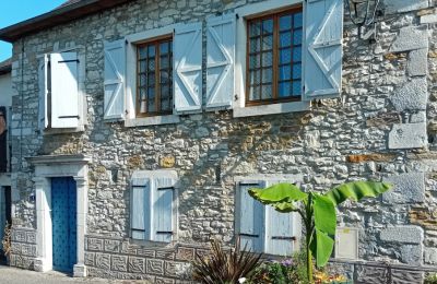 Historische Immobilie kaufen Lasseube, Neu-Aquitanien, Außenansicht