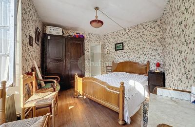 Historische Immobilie kaufen Bagnères-de-Bigorre, Okzitanien, Schlafzimmer