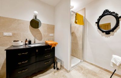 Propriété historique à vendre Uzès, Occitanie, Image 10/34