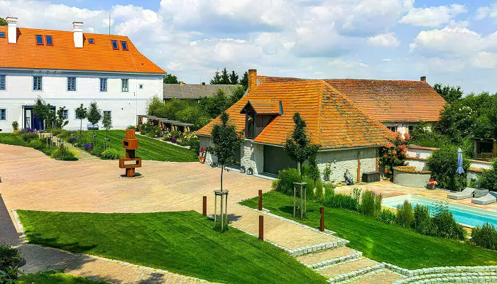 Von der Renaissance inspiriert, für die Zukunft saniert: Ein Schloss wie ein Einfamilienhaus