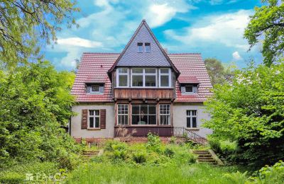 Historische Liegenschaften, Imposante Villa mit eigenem Park in Wendisch Rietz