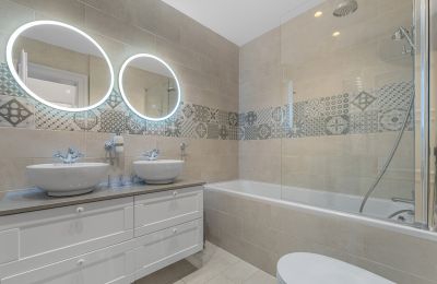 Château à vendre Trnová, okres Praha-západ, Salle de bain