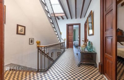 Stadtpalais kaufen Sóller, Balearische Inseln, Flur