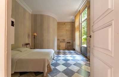 Appartamento in edificio storico in vendita Uzès, Occitania, Foto 19/30