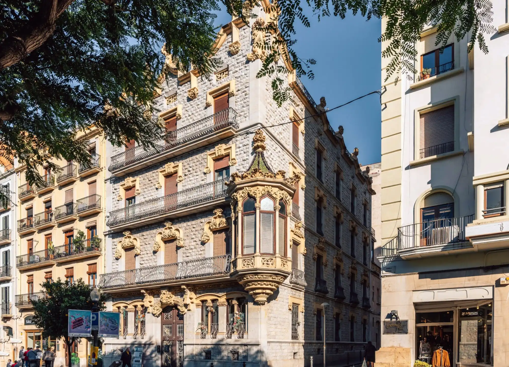 Fotos Repräsentatives Jugendstil-Stadthaus an der Rambla Nova