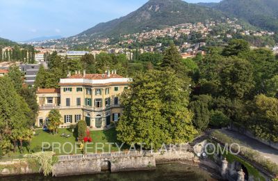 Appartamento in edificio storico in vendita Como, Lombardia, Vista esterna