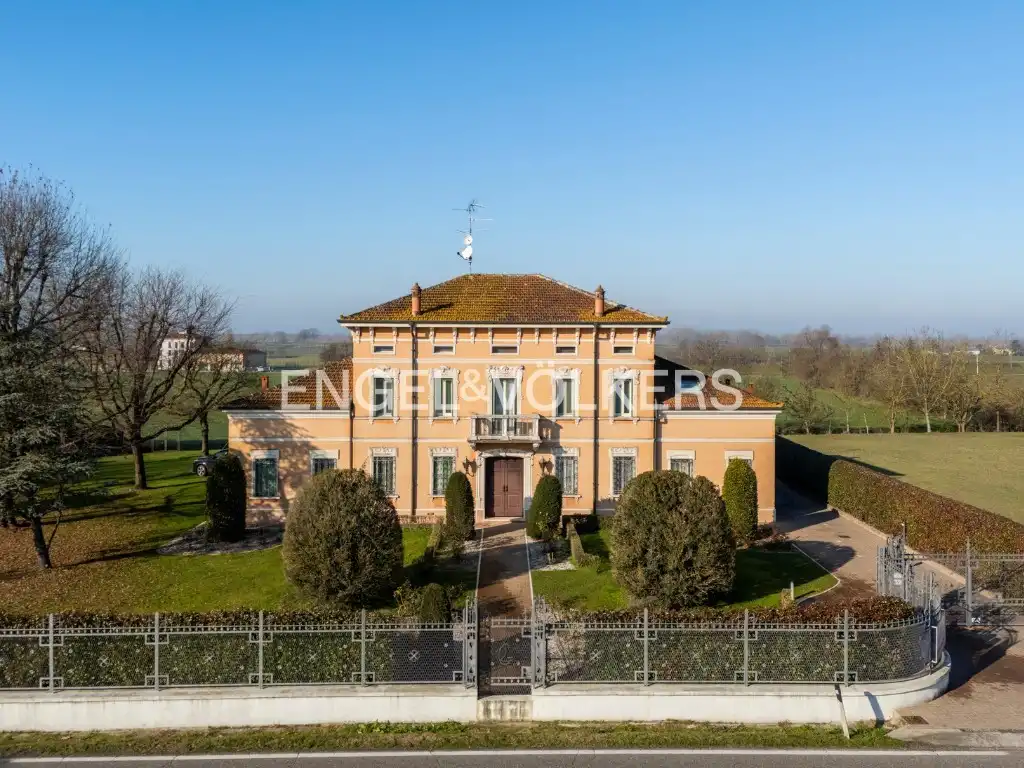 Immagini Residenza d’epoca tra Parma e Mantova