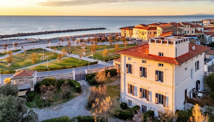 Historische Villa erwerben Marina di Pisa, Toskana