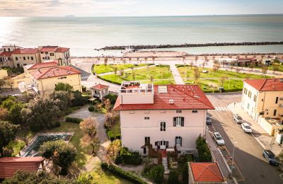 Historische Villa erwerben Marina di Pisa, Toskana, Foto 41/44