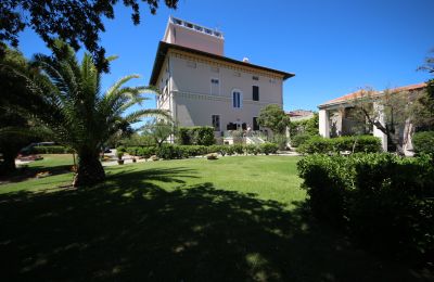 Historische Villa erwerben Marina di Pisa, Toskana, Foto 3/44