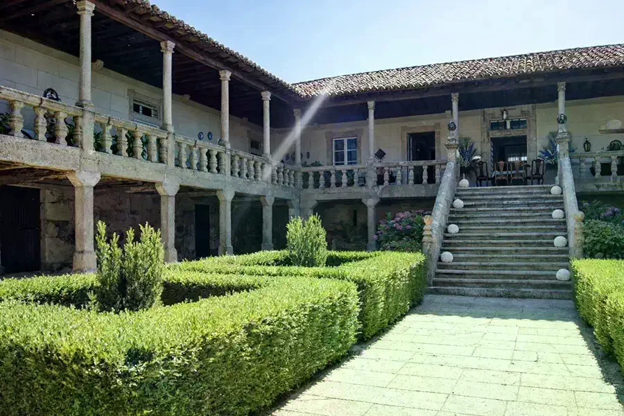 Historische Liegenschaften, Ein galizisches Herrenhaus