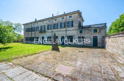 Historische Villa erwerben Montechiarugolo, Emilia-Romagna, Innenhof