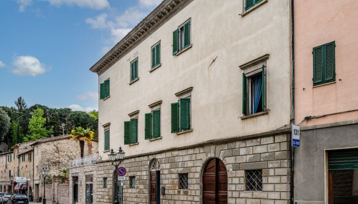 Stadtpalais erwerben Castelnuovo di Val di Cecina, Toskana