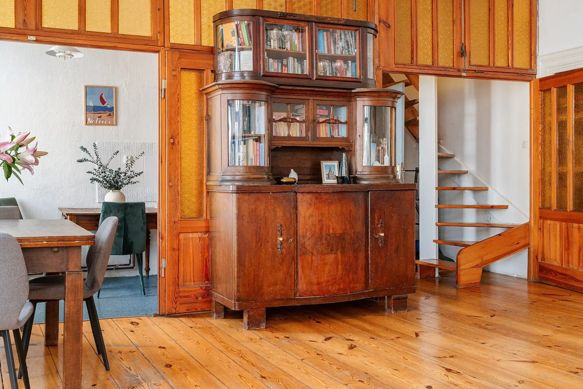 Fotos Apartment mit Erker im historischen Altbau – Poznań Zentrum, 80 m²