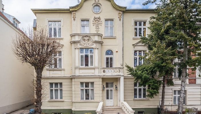 Deux appartements de caractère à Sopot