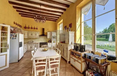 Château à vendre La Roche-Posay, Nouvelle-Aquitaine, Image 23/41