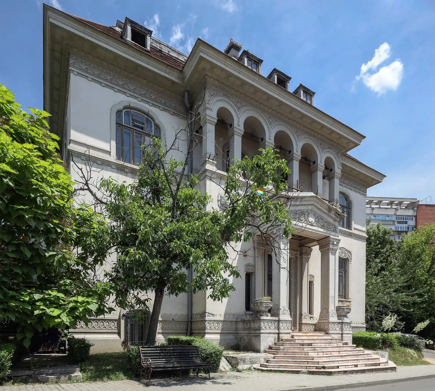 Fotos Aristokratische Residenz in Craiova - Immobilienauktion