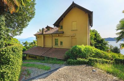 Historische Villa kaufen Meina, Piemont:  