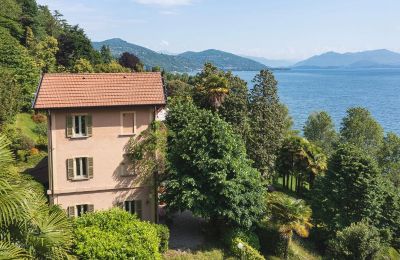 Historische Villa kaufen Meina, Piemont:  