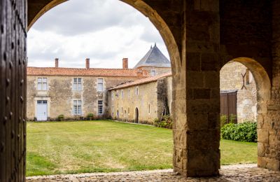 Historische Villa erwerben Pays de la Loire, Foto 15/15
