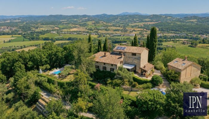 Casa Baldelli - Casale restaurato con dependance vicino a Montone