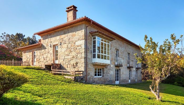Berufung im Nordwesten Spaniens: Caroline Harris über Galicien und seine Immobilien
