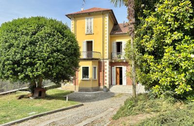 Historische Liegenschaften, Villa in Mergozzo nahe dem Lago di Mergozzo