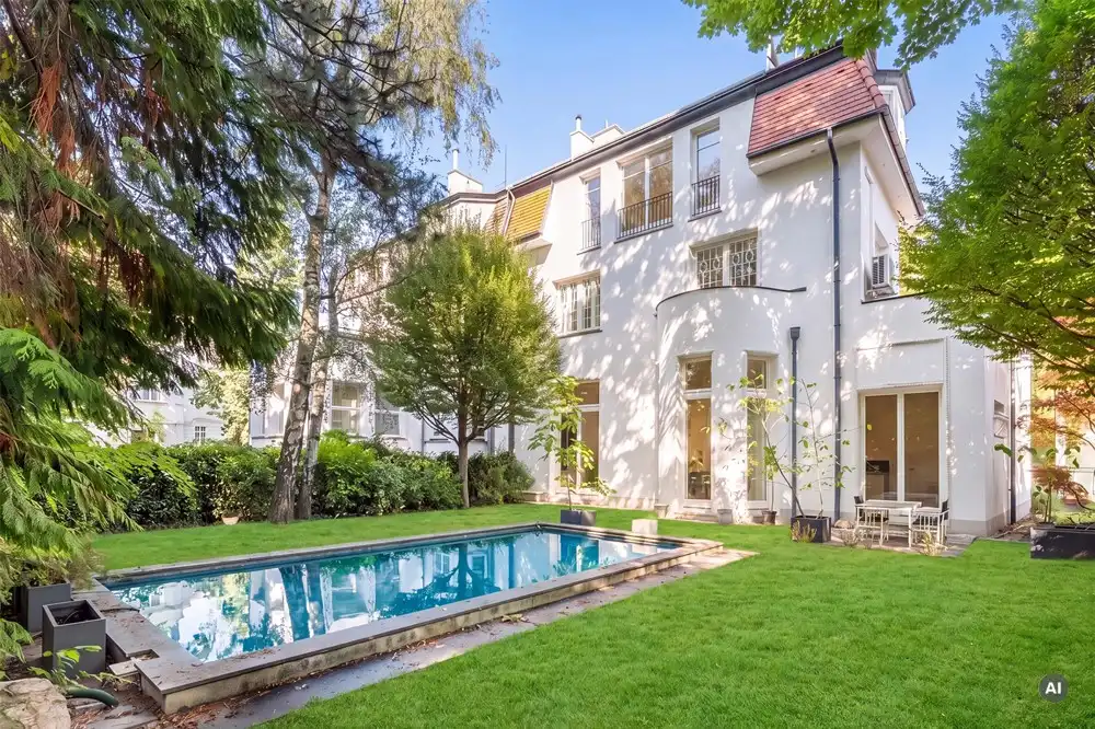 Fotos Villa mit Garten im späten Sezessionstil in Wien-Hietzing