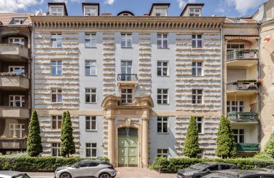 Historische Liegenschaften, 3-Zimmer-Altbauwohnung in der Innenstadt von Posen