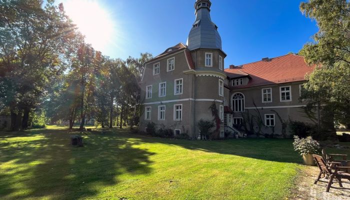 Schloss Koźmice, Niederschlesien