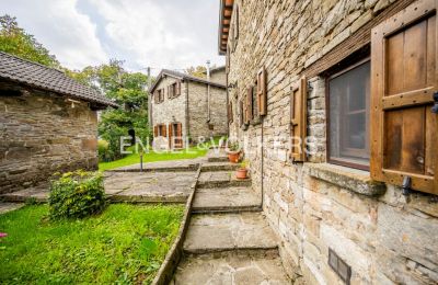 Casale in vendita Solignano, Emilia-Romagna, Giardino