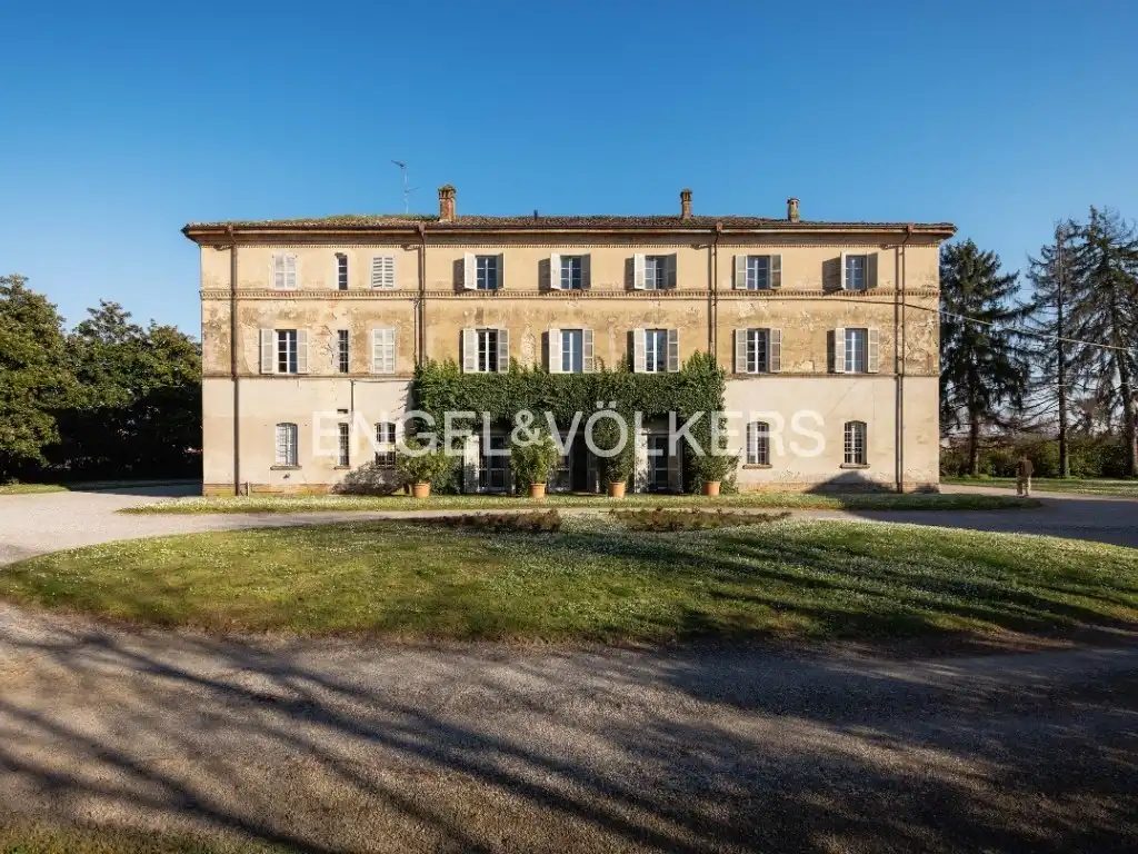 Fotos Herrenhaus in Norditalien zwischen Piacenza und Parma