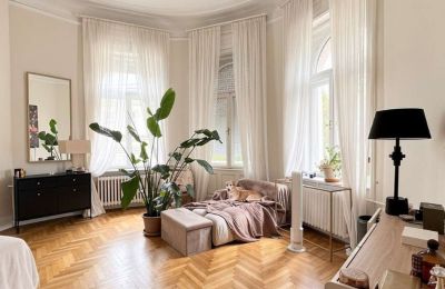 Appartamento storico in vendita Budapest, Ungheria, Zona giorno
