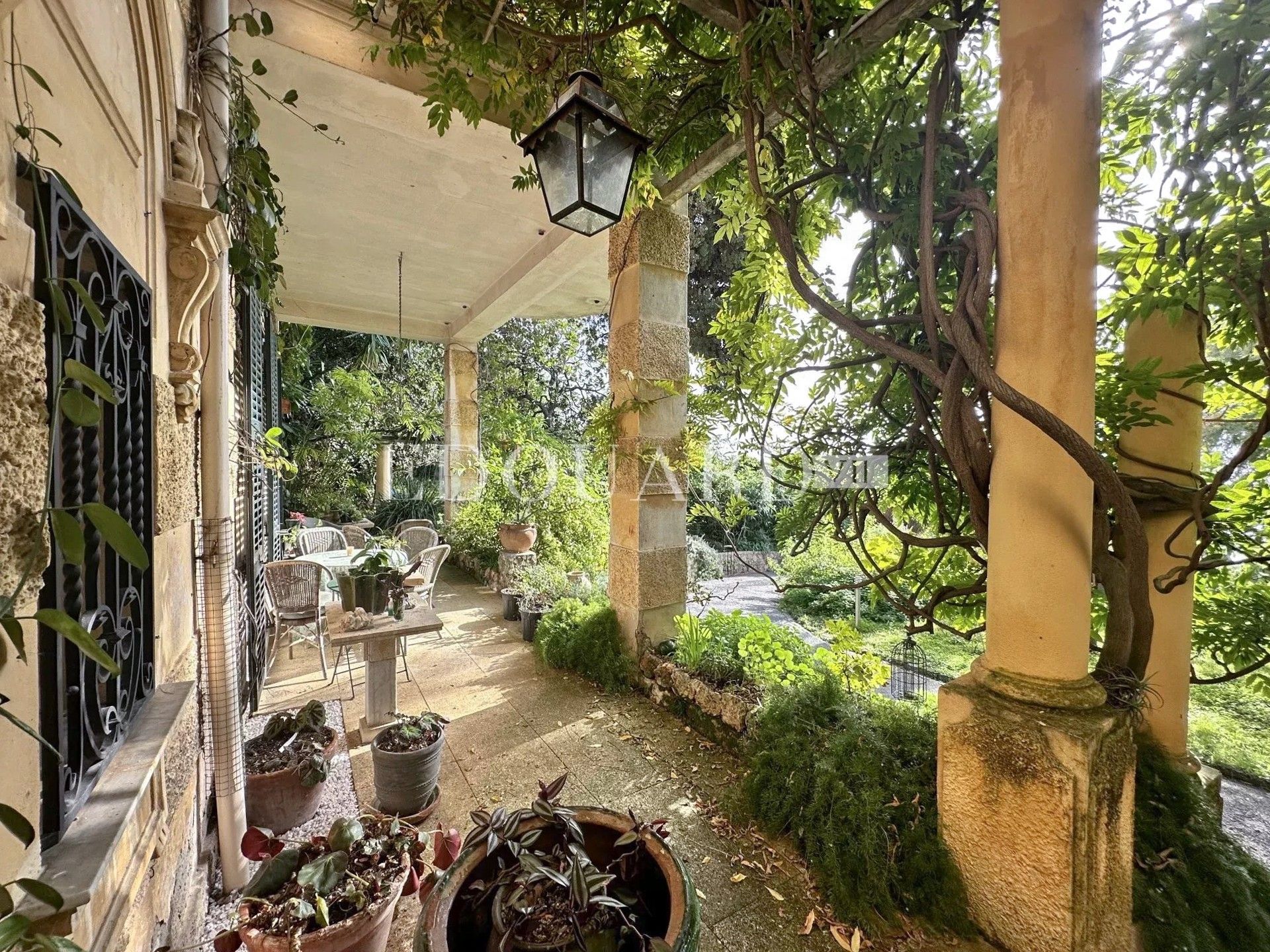 Fotos Appartement dans demeure historique avec jardin spectaculaire, vue sur la mer et panoramique